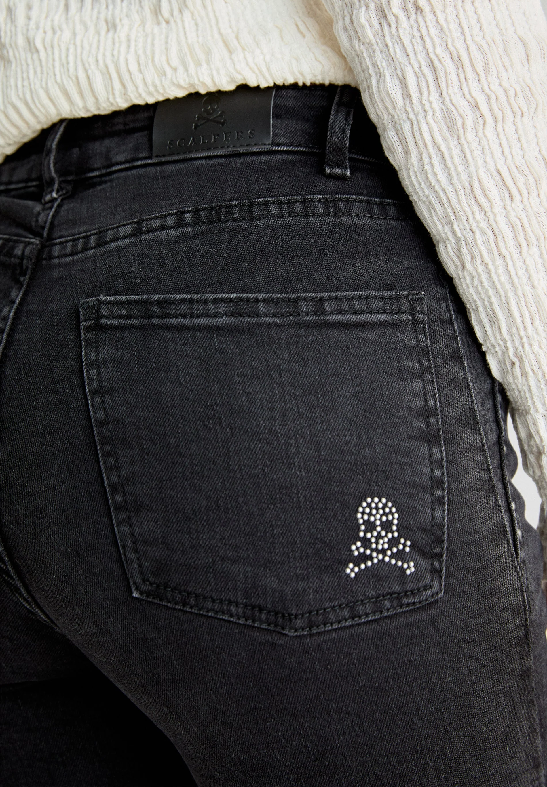 JEANS CIGARRO TACHAS - Image 6