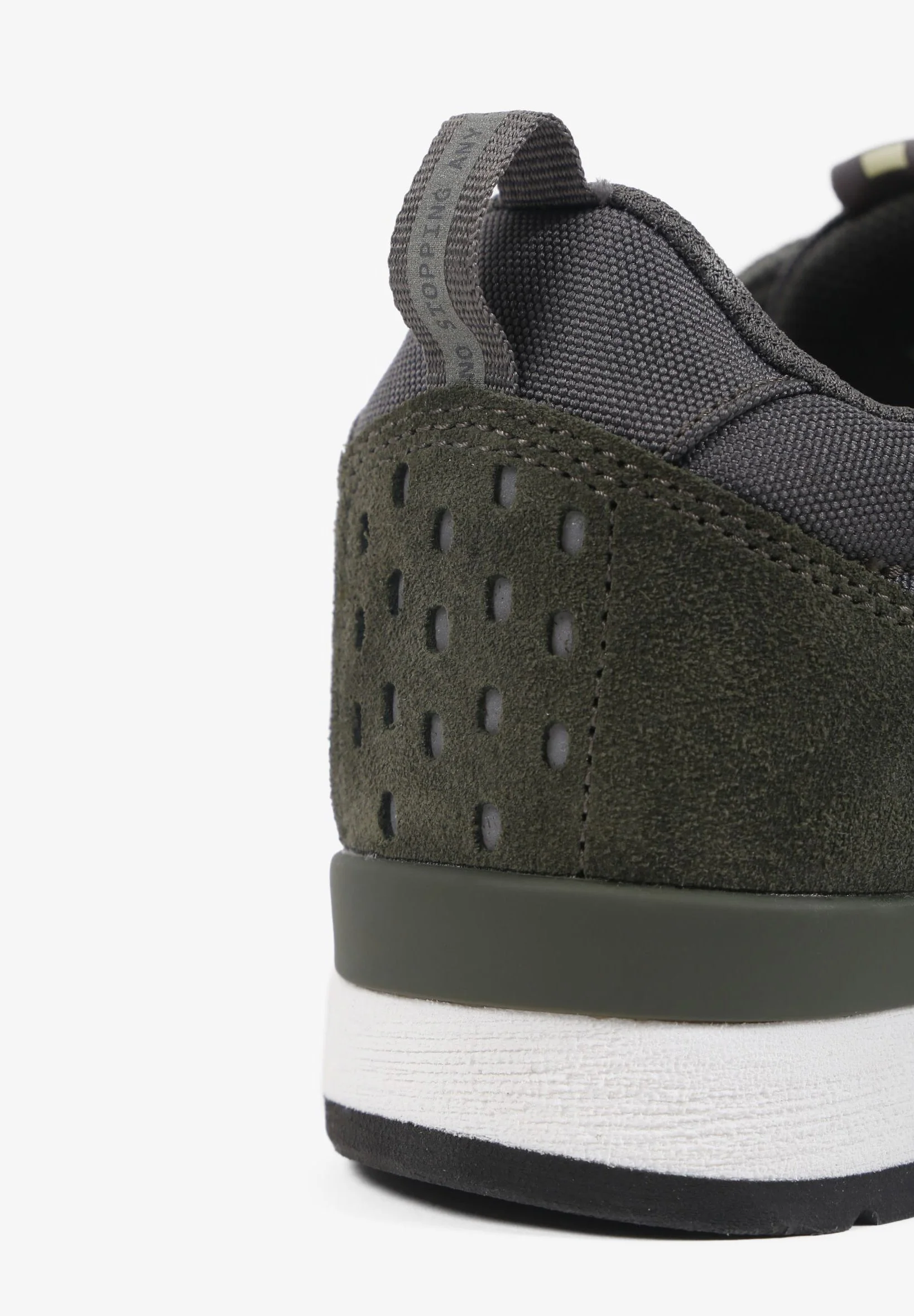 SNEAKERS EM CAMURÇA CANADIAN - Image 6