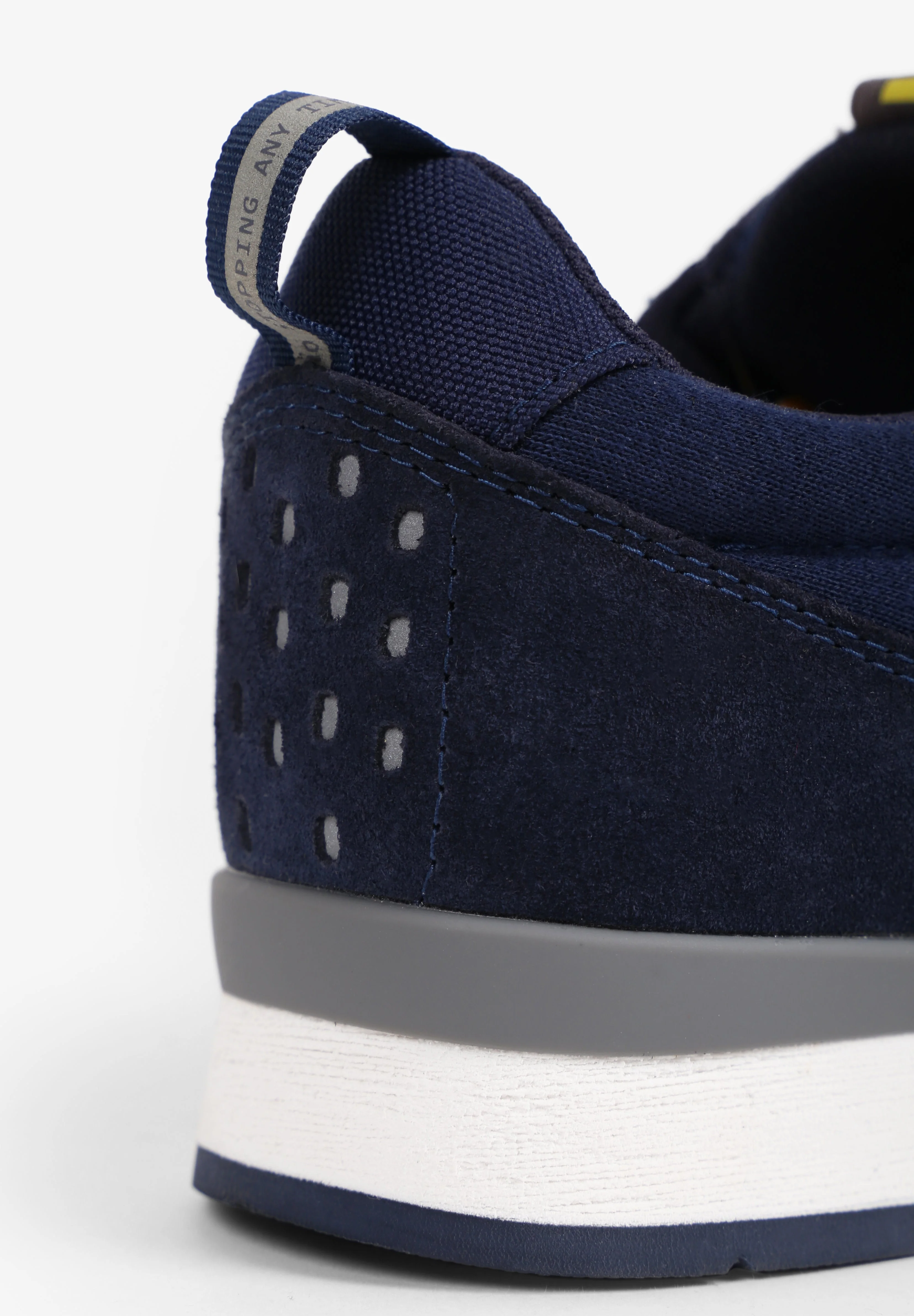 SNEAKERS EM CAMURÇA CANADIAN - Image 6