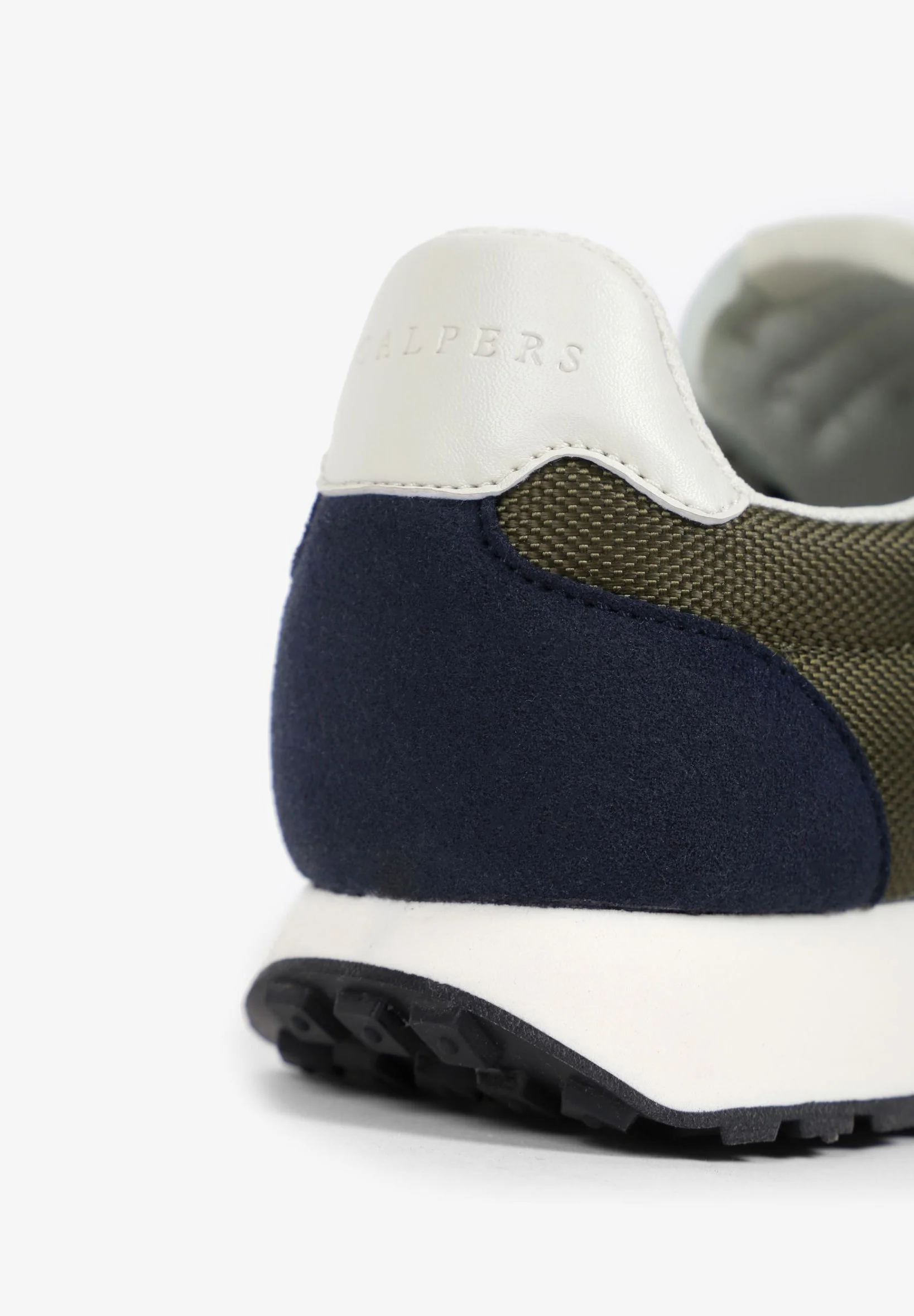 SAPATILHAS BÁSICAS COM LOGÓTIPO - Image 7