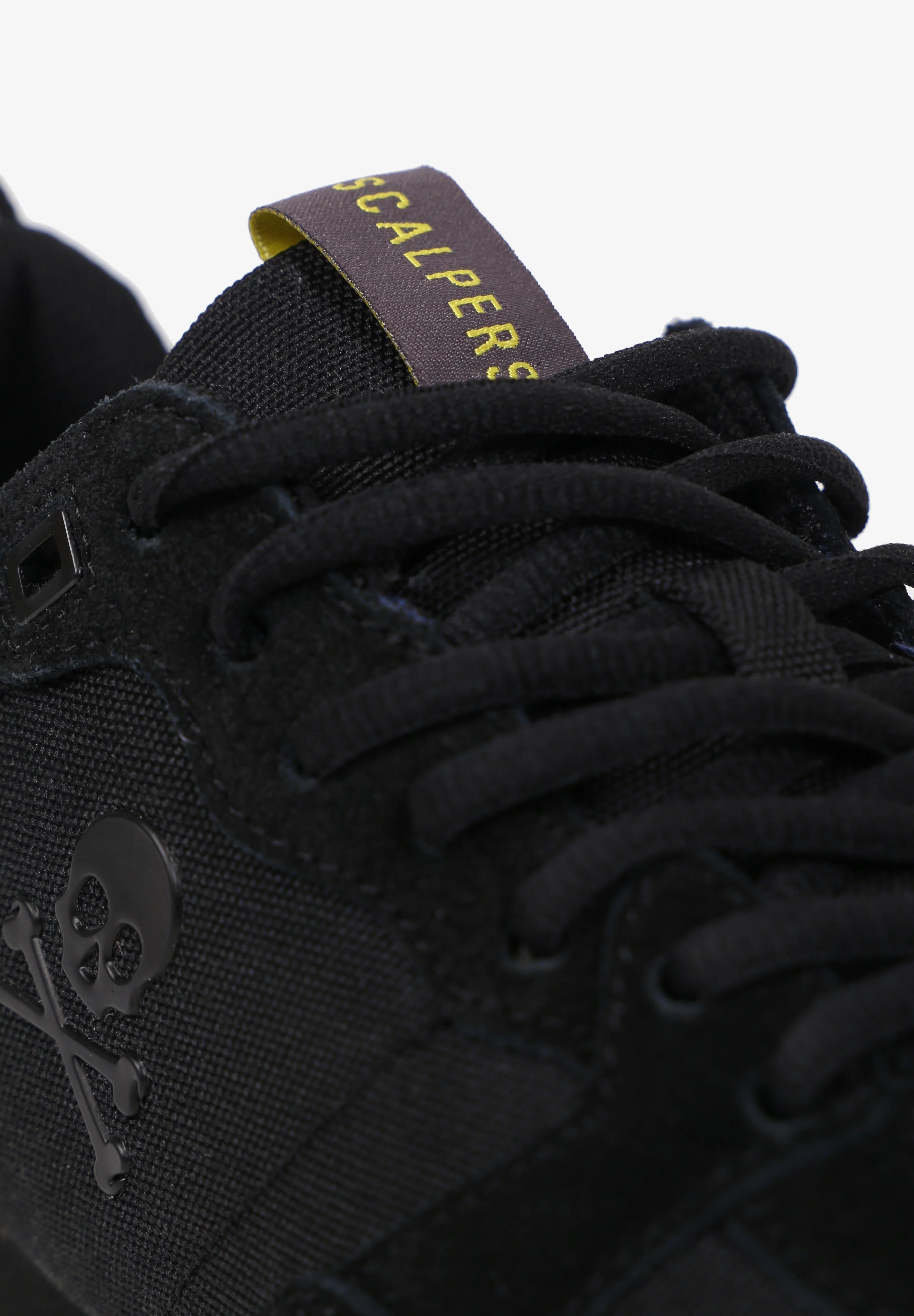 SNEAKERS EM CAMURÇA CANADIAN - Image 6