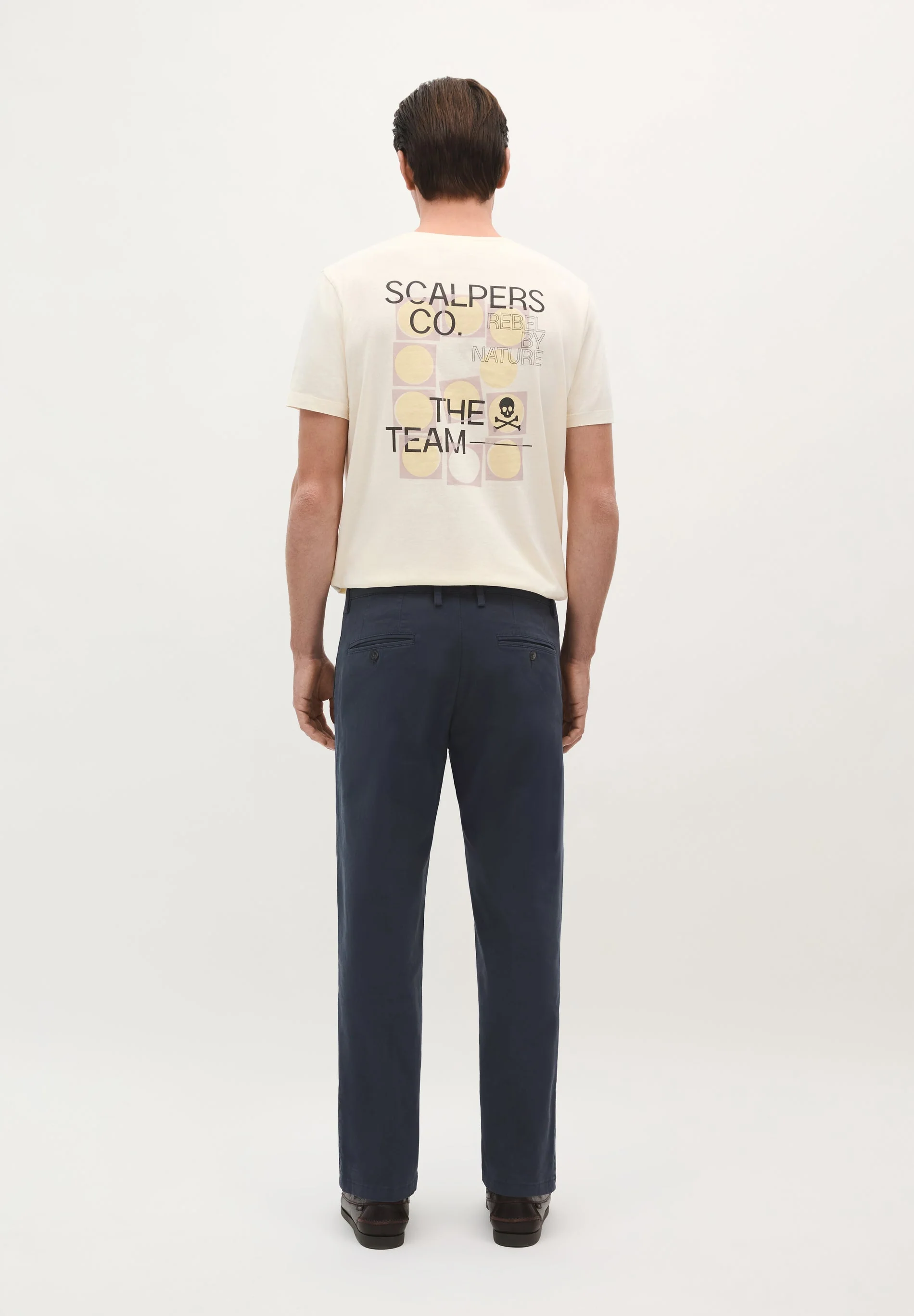 CALÇAS CHINOS DE PINÇAS RELAXED - Image 4