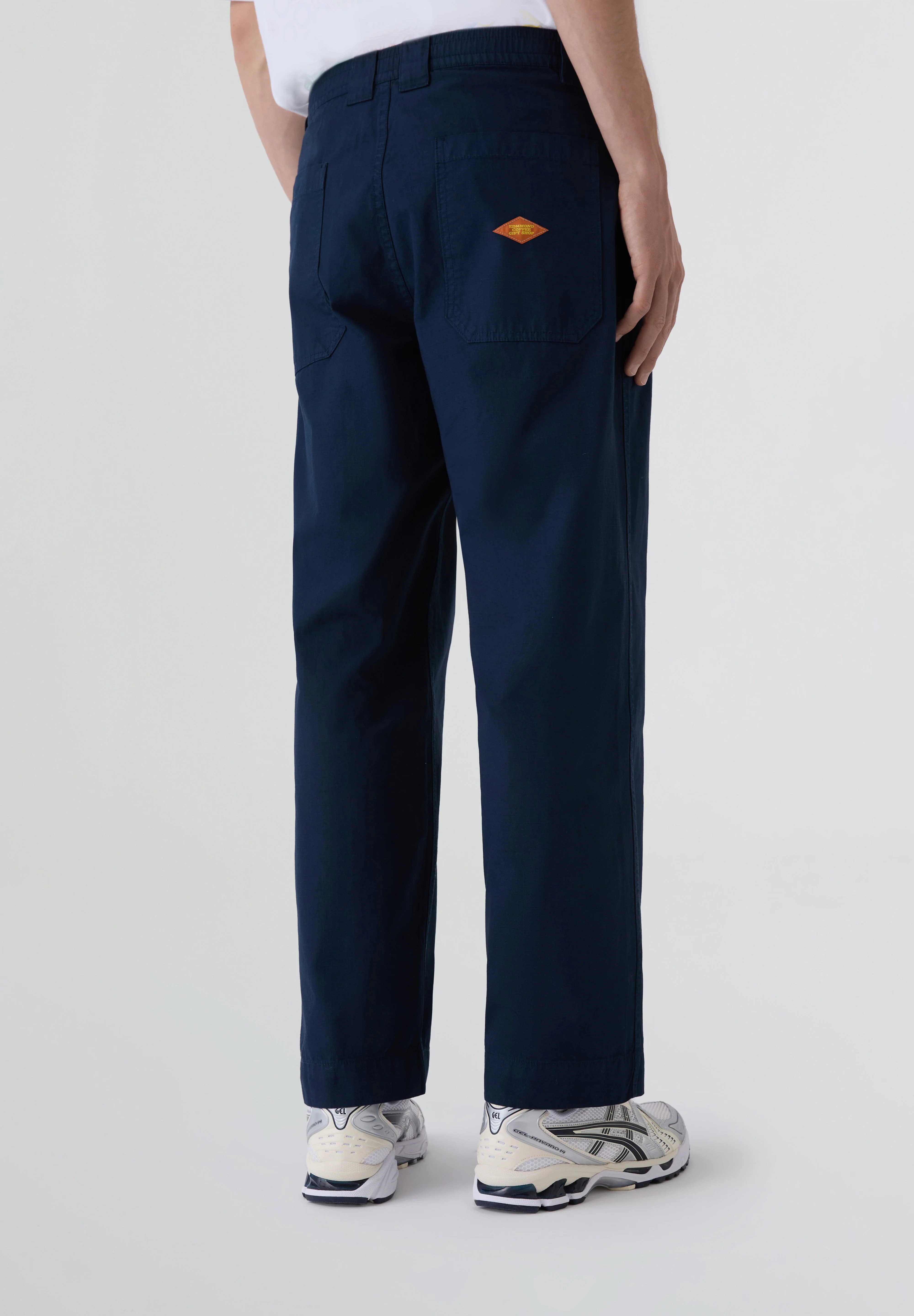 EDMMOND STUDIOS | CALÇAS MARVIN - Image 3