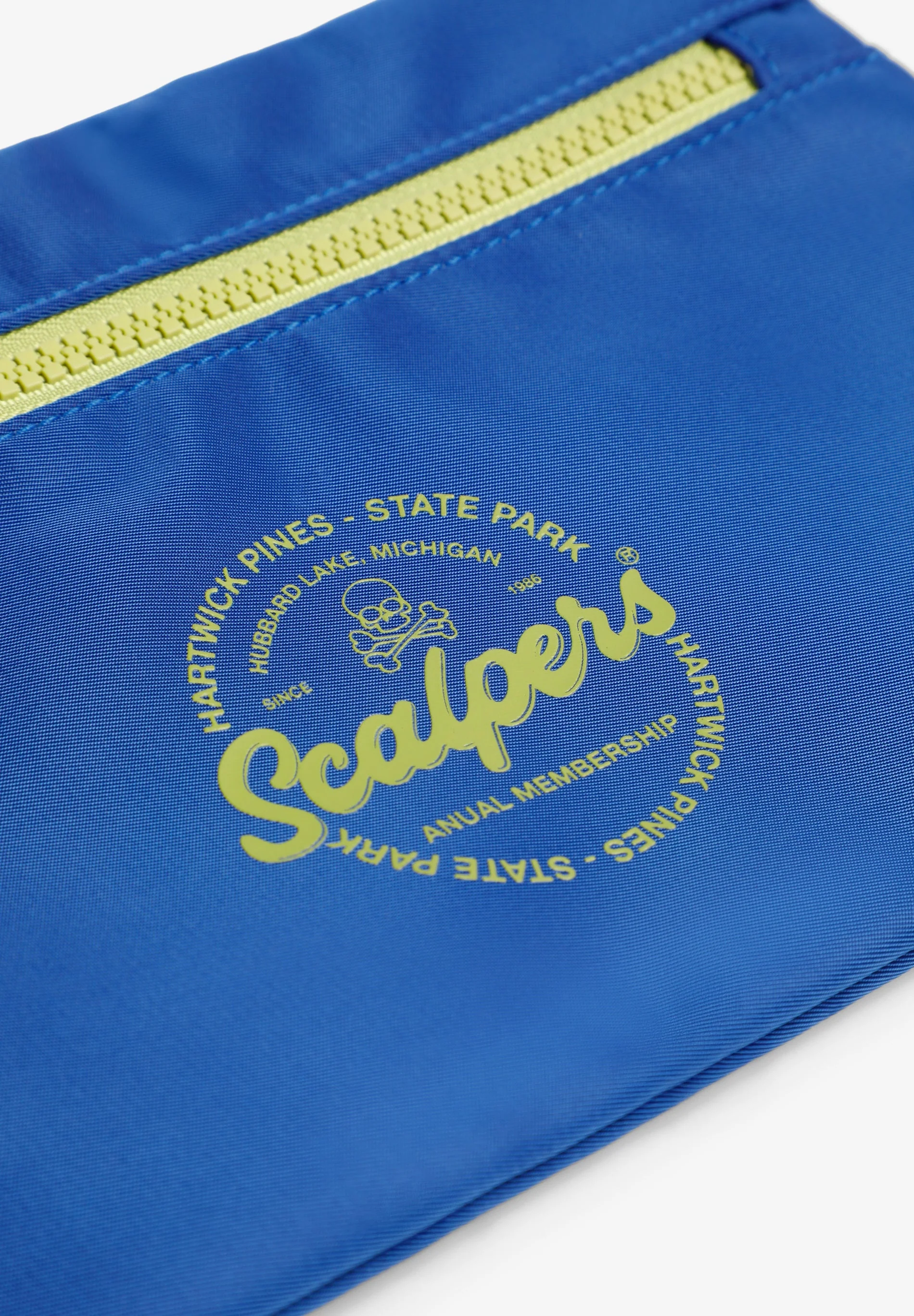 ESTOJO COM PADRÃO DE LOGÓTIPO - Image 4