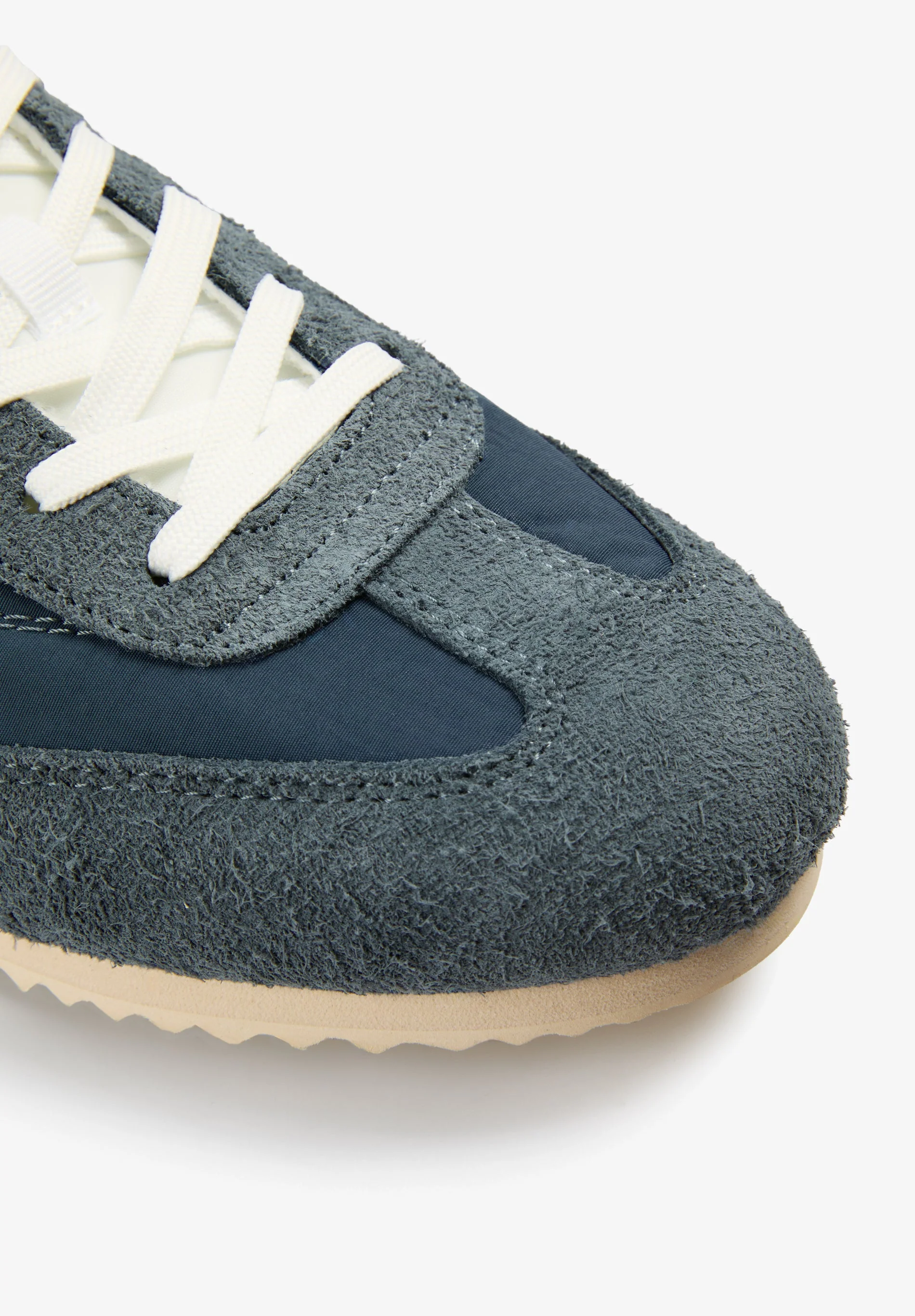 SAPATILHAS RÉTRO COMBINADA CAMURÇA - Image 5