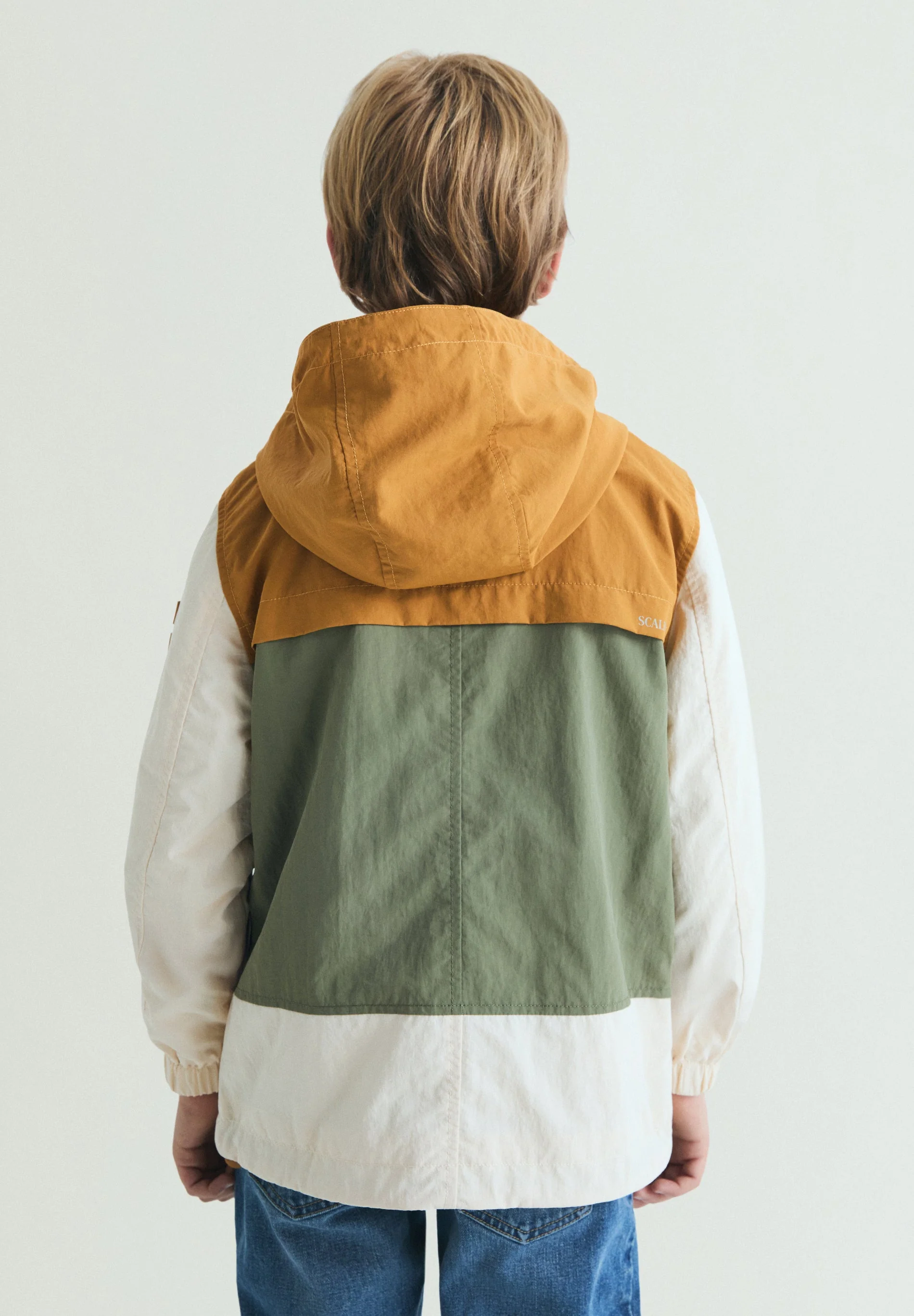 CASACO TÉCNICO COLOR BLOCK COM CAPUZ - Image 4