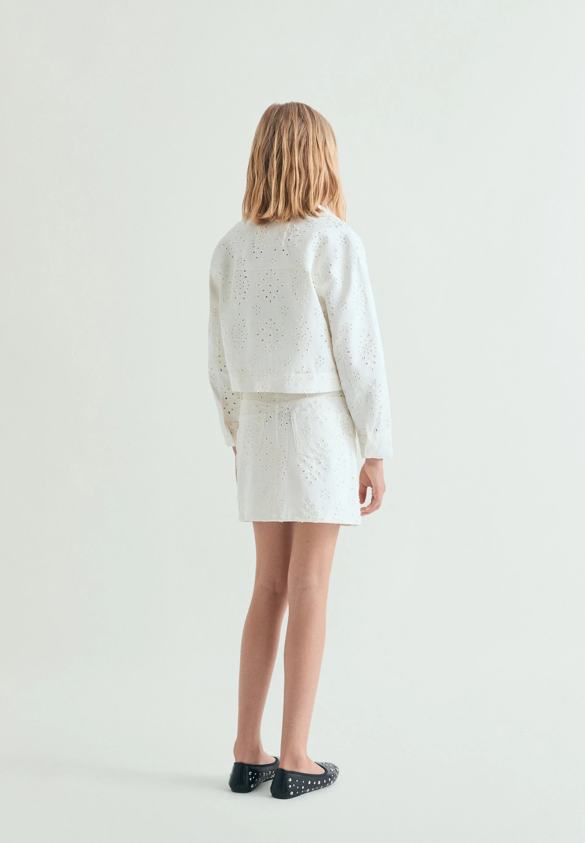 MINISSAIA PERFURADA - Image 7